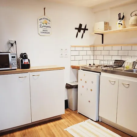 Chez Nino Le Surfer Globe- Trotteur