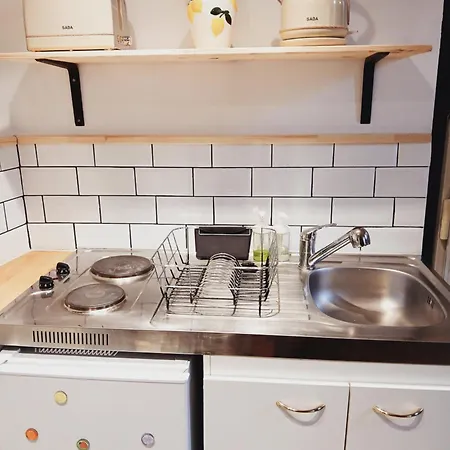 Chez Nino Le Surfer Globe- Trotteur