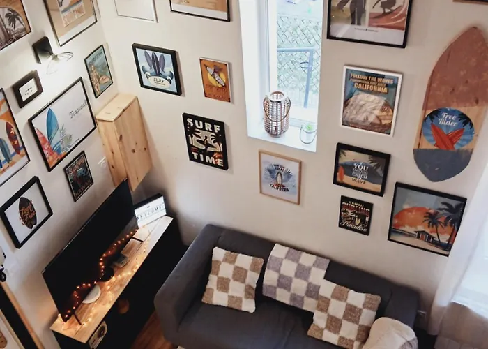 Chez Nino Le Surfer Globe- Trotteur *