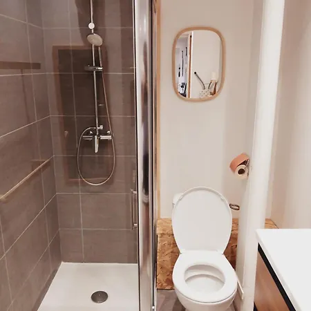 Chez Nino Le Surfer Globe- Trotteur